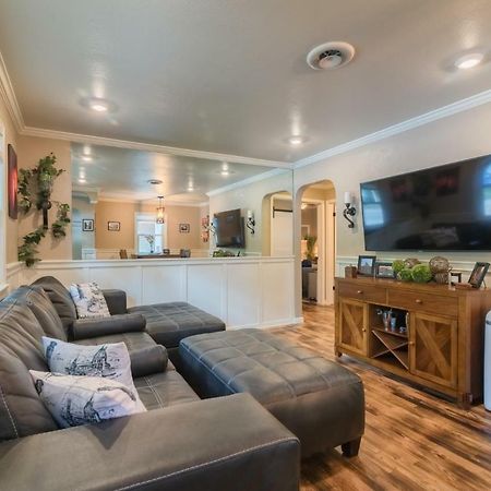Villa Italian Style In Old Town With Private Hot Tub Fort Collins Esterno foto