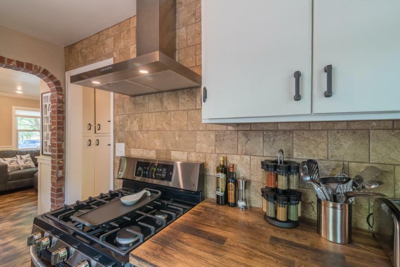 Villa Italian Style In Old Town With Private Hot Tub Fort Collins Esterno foto